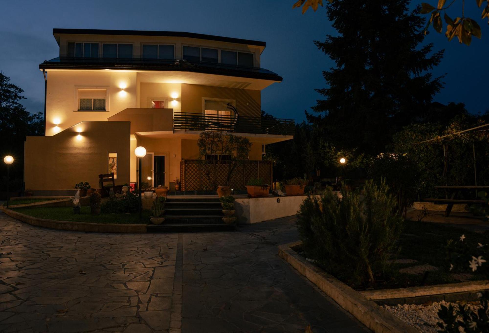 Casa Vacanze Le Pernici ニコロージ エクステリア 写真