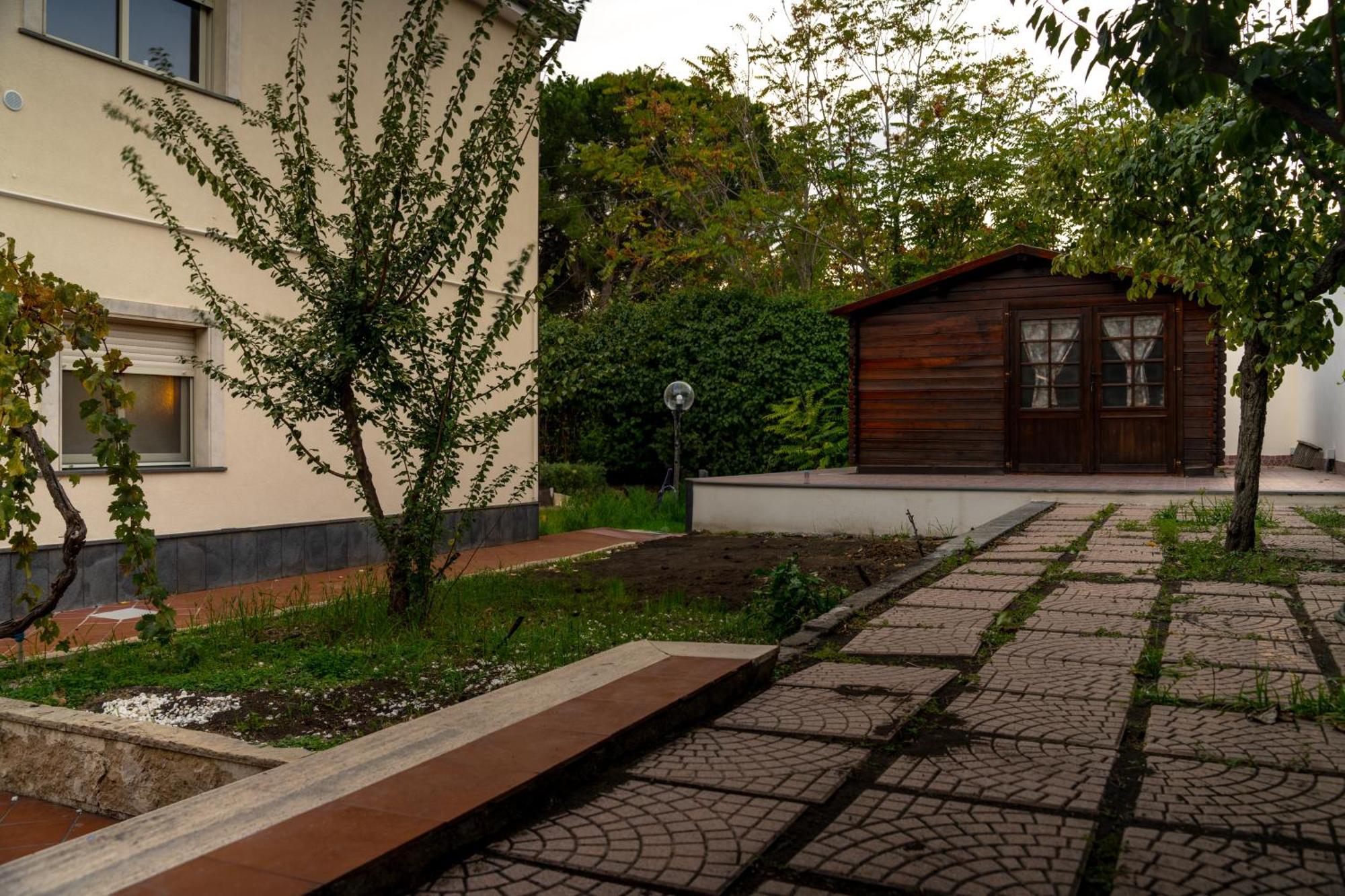 Casa Vacanze Le Pernici ニコロージ エクステリア 写真